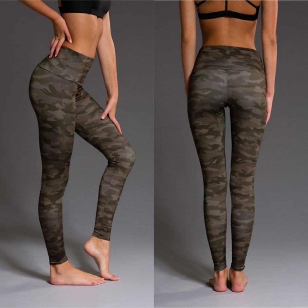 SOLD-ONZIE High Rise Leggings - MOSS CAMO - Picture 2 of 8